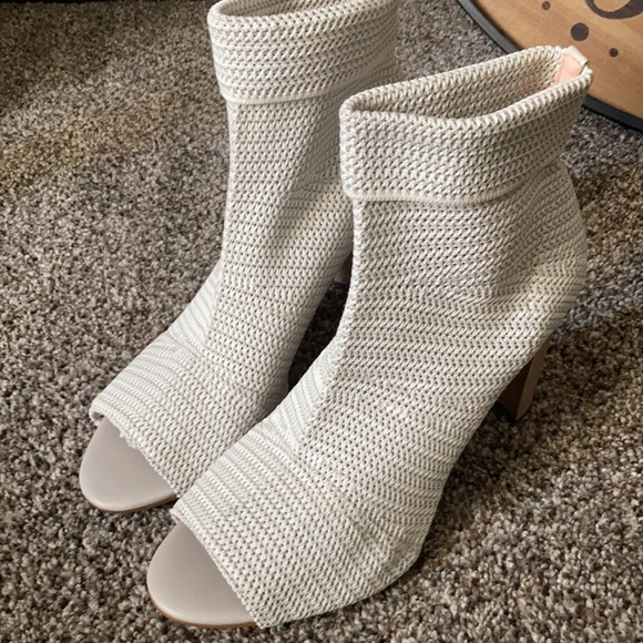 Avec Les Filles Womens Mariah Sock Bootie - Picture 2 of 7